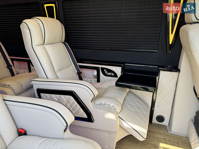 Мікроавтобус Mercedes-Benz Sprinter 2019 в Умані