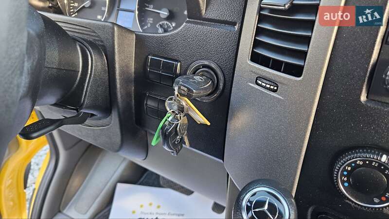 Рефрижератор Mercedes-Benz Sprinter 2016 в Рівному