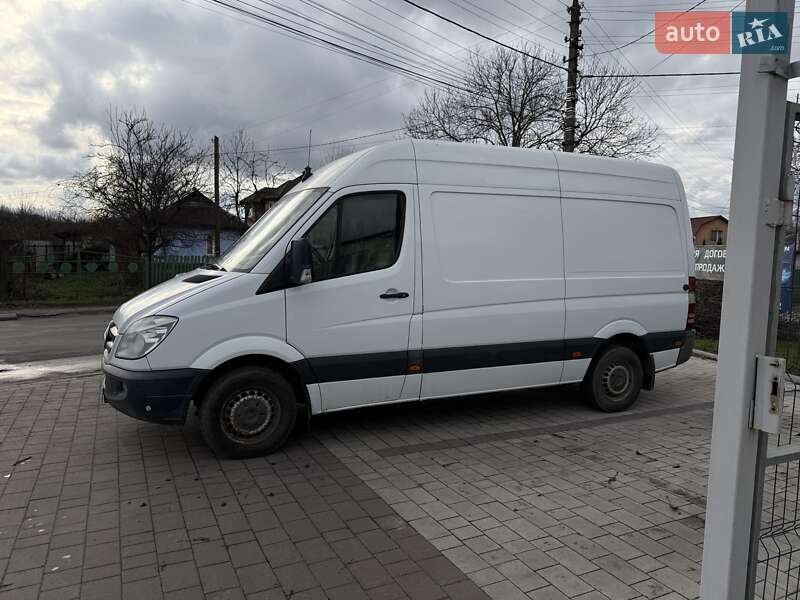 Вантажний фургон Mercedes-Benz Sprinter 2013 в Хмельницькому