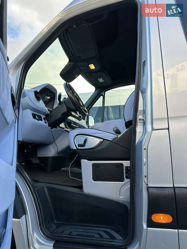 Микроавтобус Mercedes-Benz Sprinter 2018 в Ровно фото 22 Микроавтобус Mercedes-Benz Sprinter 2018 в Ровно