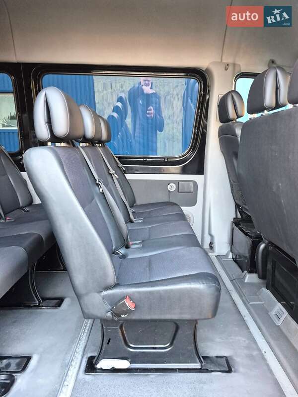 Микроавтобус Mercedes-Benz Sprinter 2013 в Ковеле фото 36 Микроавтобус Mercedes-Benz Sprinter 2013 в Ковеле