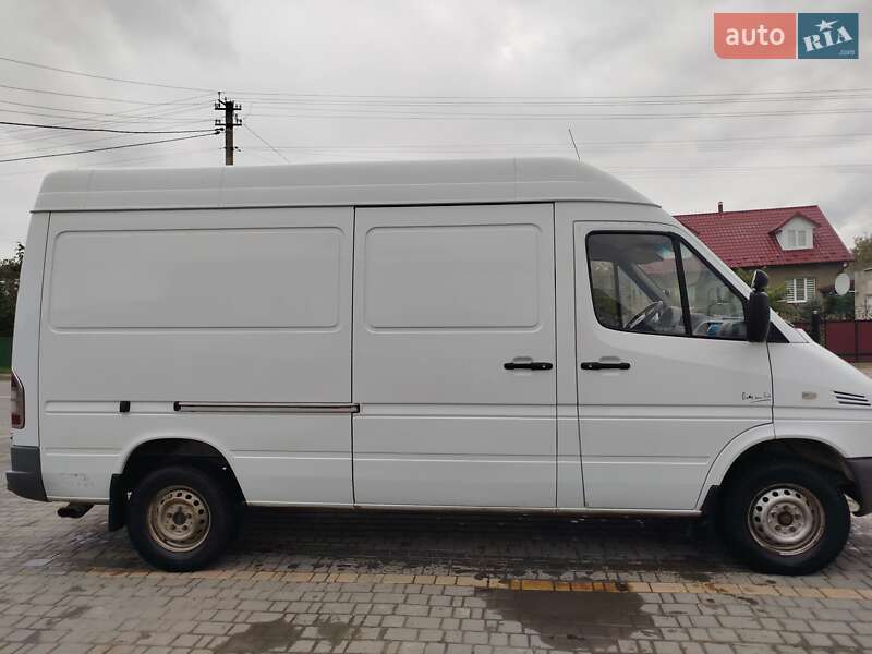 Универсал Mercedes-Benz Sprinter 2005 в Романковцах