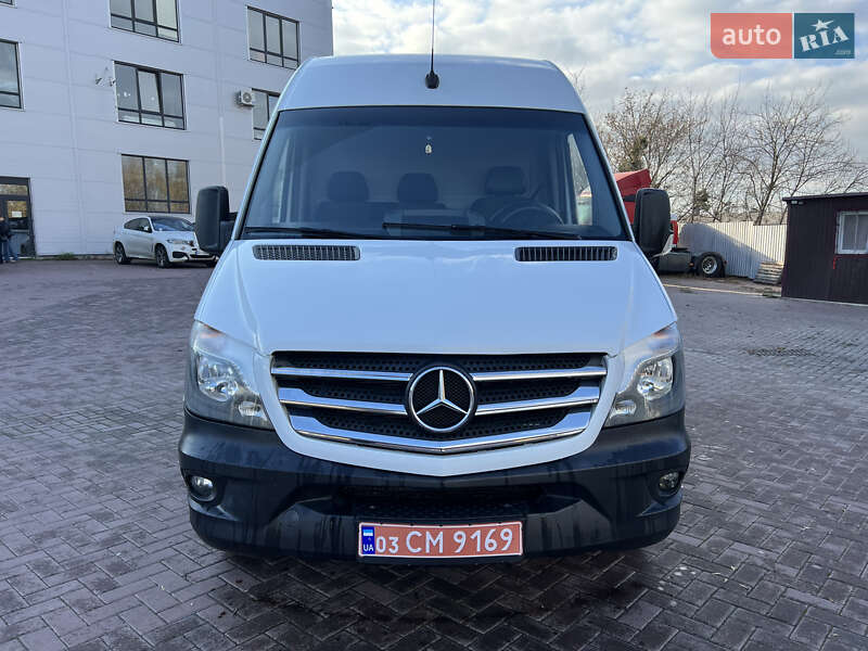 Грузовой фургон Mercedes-Benz Sprinter 2017 в Ровно фото 3 Грузовой фургон Mercedes-Benz Sprinter 2017 в Ровно