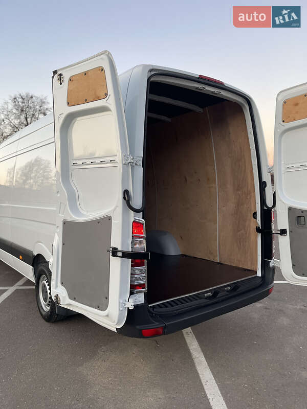 Грузовой фургон Mercedes-Benz Sprinter 2017 в Ровно фото 26 Грузовой фургон Mercedes-Benz Sprinter 2017 в Ровно