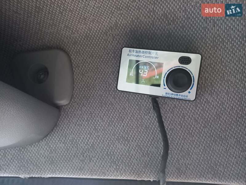 Минивэн Mercedes-Benz Sprinter 2006 в Воловце