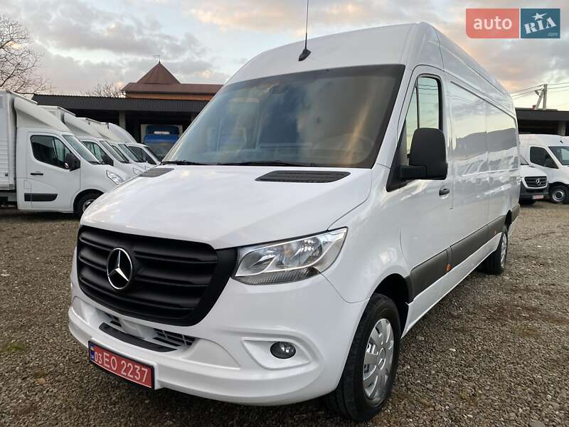 Грузовой фургон Mercedes-Benz Sprinter 2022 в Хусте