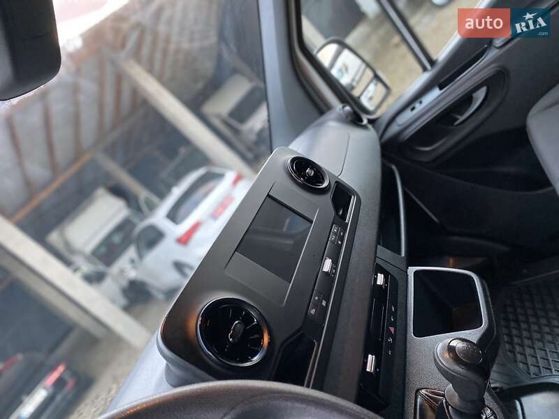 Грузовой фургон Mercedes-Benz Sprinter 2022 в Хусте