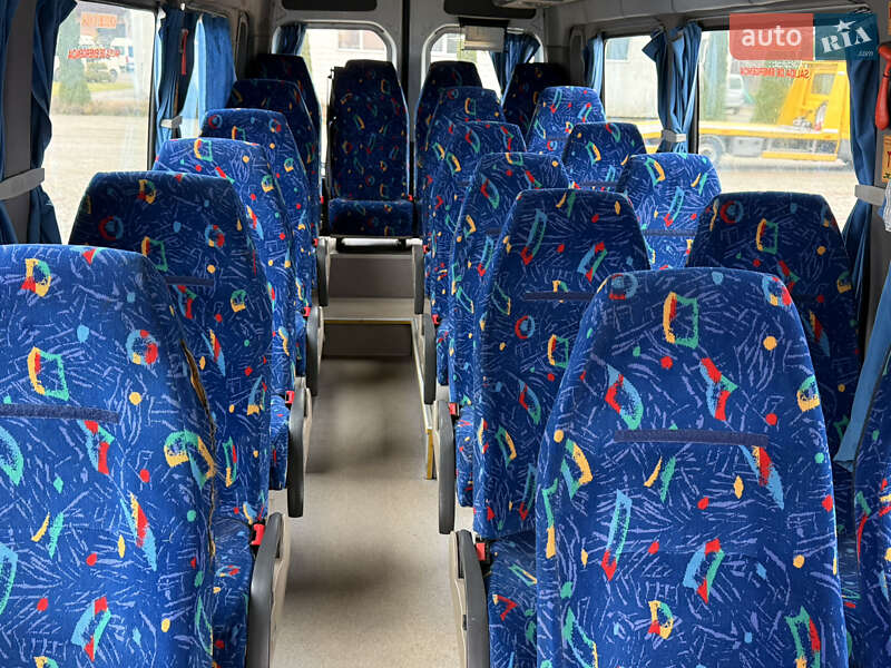 Туристический / Междугородний автобус Mercedes-Benz Sprinter 2009 в Староконстантинове