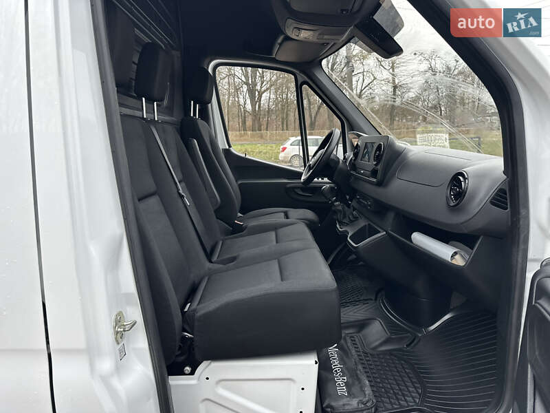 Грузовой фургон Mercedes-Benz Sprinter 2022 в Ровно фото 18 Грузовой фургон Mercedes-Benz Sprinter 2022 в Ровно