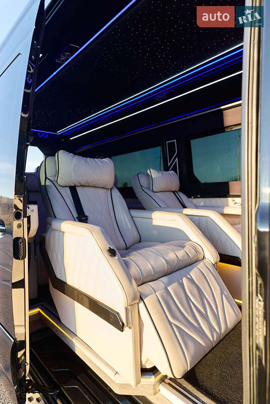 Минивэн Mercedes-Benz Sprinter 2018 в Ровно