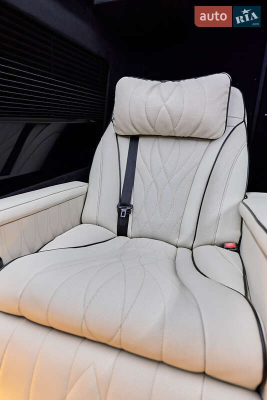 Минивэн Mercedes-Benz Sprinter 2018 в Ровно