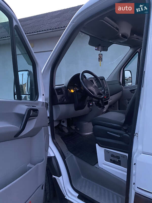 Минивэн Mercedes-Benz Sprinter 2013 в Черновцах