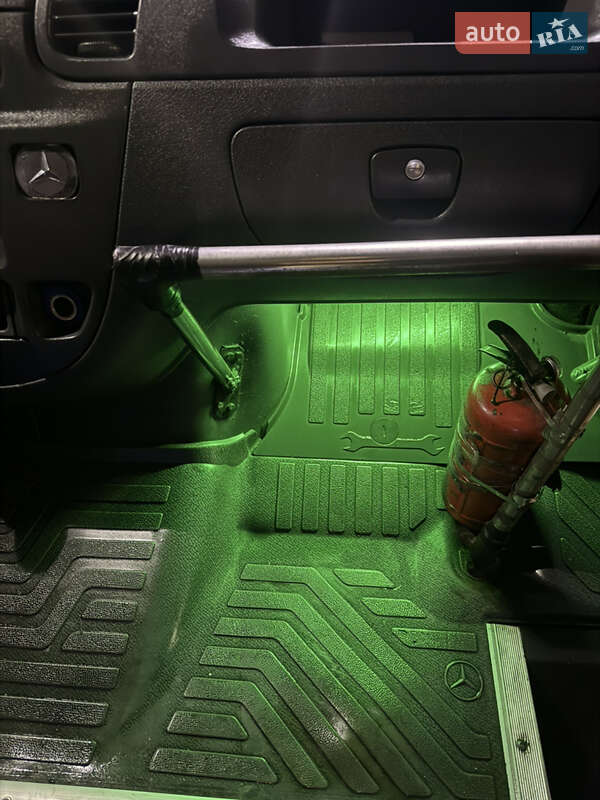 Городской автобус Mercedes-Benz Sprinter 2002 в Виннице фото 18 Городской автобус Mercedes-Benz Sprinter 2002 в Виннице