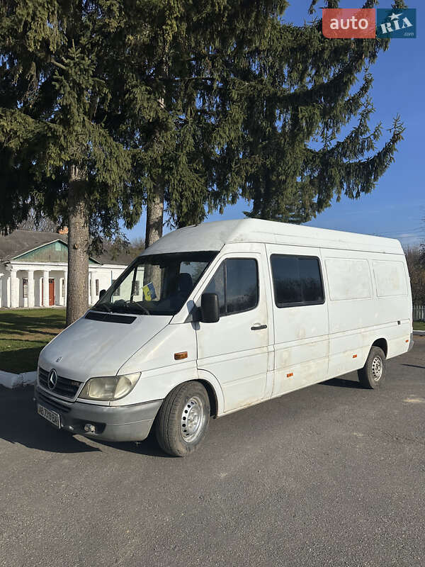 Грузопассажирский фургон Mercedes-Benz Sprinter 2003 в Виннице фото 2 Грузопассажирский фургон Mercedes-Benz Sprinter 2003 в Виннице