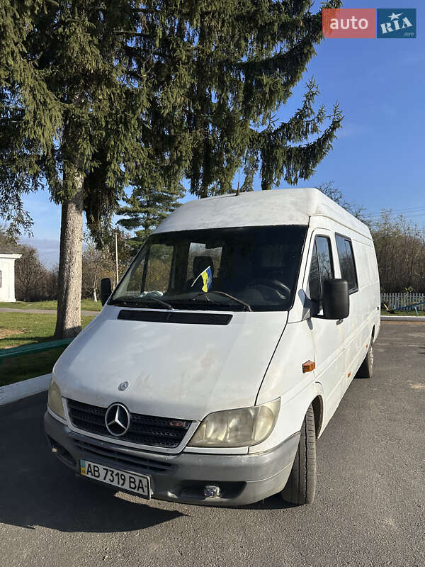 Грузопассажирский фургон Mercedes-Benz Sprinter 2003 в Виннице фото 10 Грузопассажирский фургон Mercedes-Benz Sprinter 2003 в Виннице