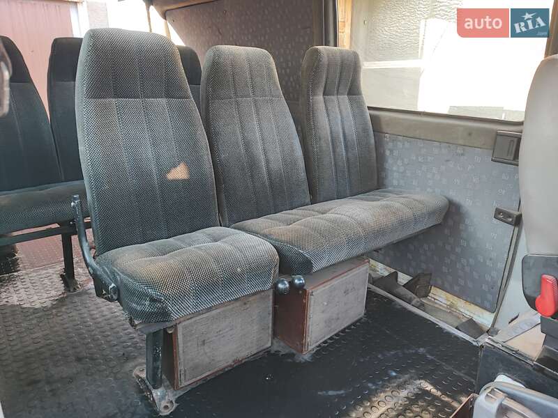 Мінівен Mercedes-Benz Sprinter 2003 в Хмільнику