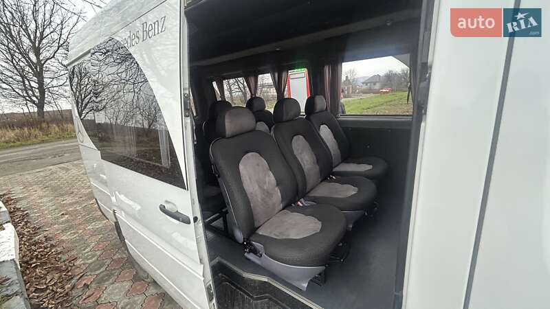 Седан Mercedes-Benz Sprinter 2006 в Черновцах