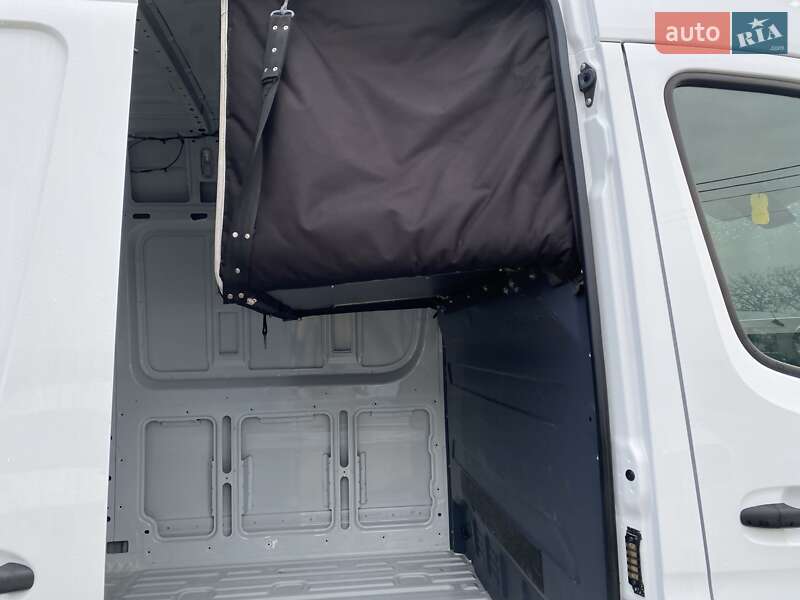 Грузовой фургон Mercedes-Benz Sprinter 2019 в Хусте