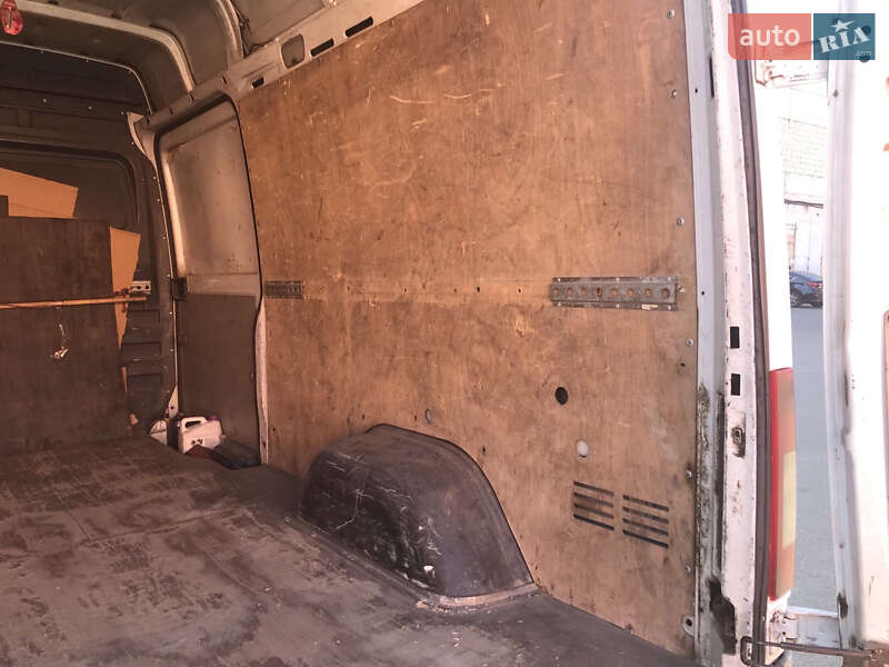 Грузовой фургон Mercedes-Benz Sprinter 2001 в Киеве