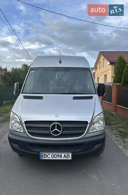 Грузопассажирский фургон Mercedes-Benz Sprinter 2011 в Львове