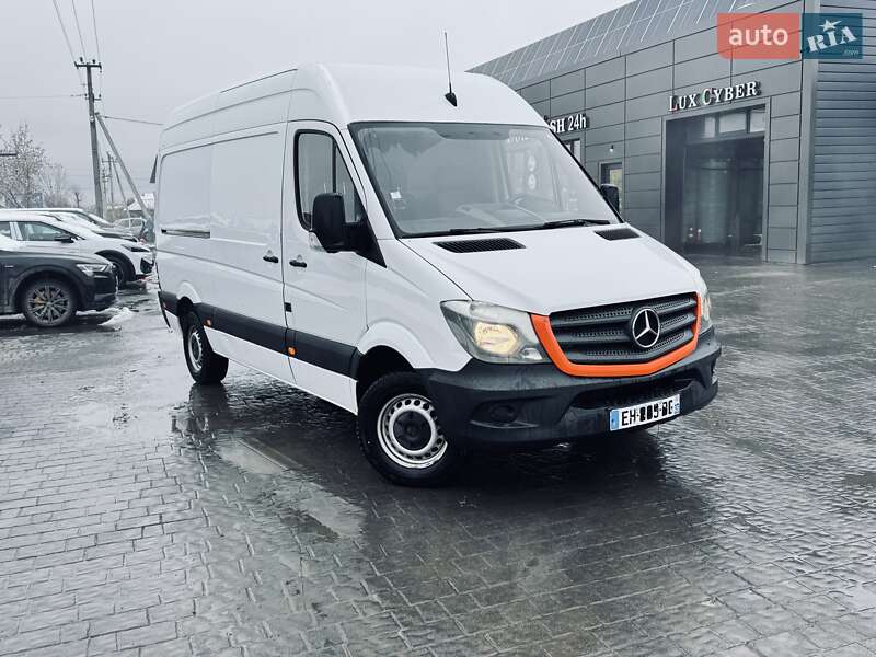 Вантажний фургон Mercedes-Benz Sprinter 2016 в Івано-Франківську