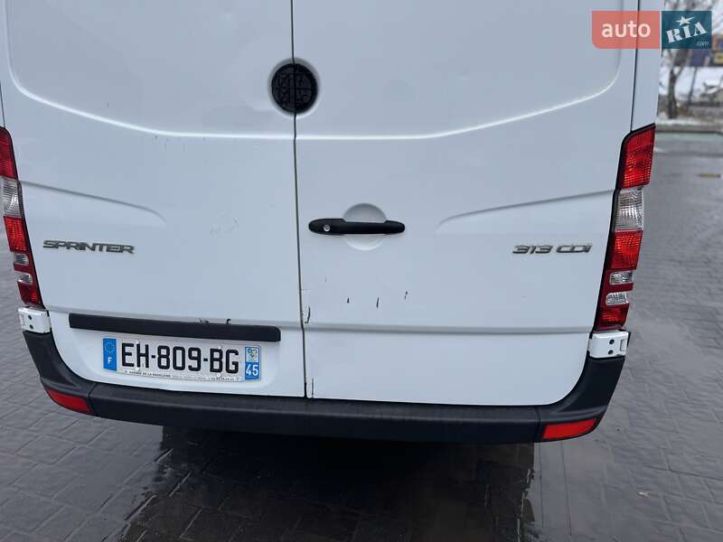 Вантажний фургон Mercedes-Benz Sprinter 2016 в Івано-Франківську