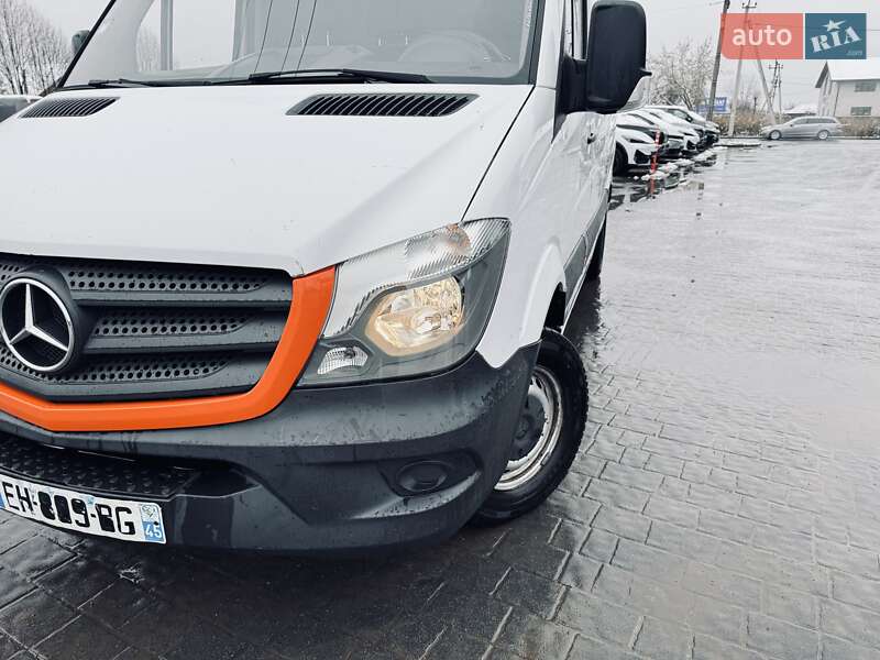 Вантажний фургон Mercedes-Benz Sprinter 2016 в Івано-Франківську
