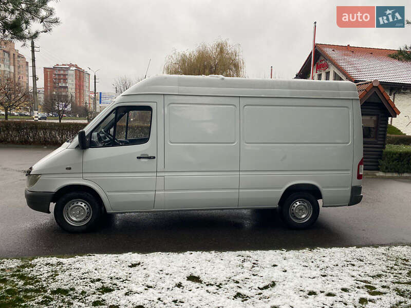 Грузовой фургон Mercedes-Benz Sprinter 2006 в Ивано-Франковске