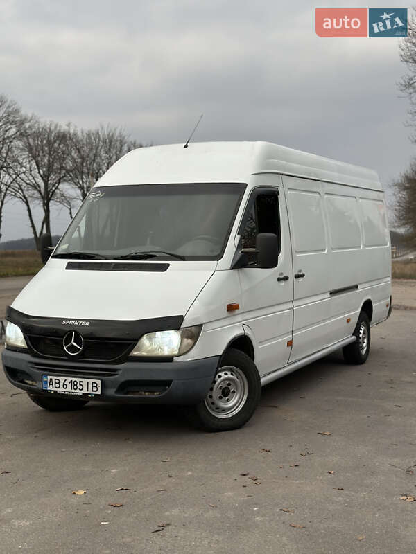Вантажний фургон Mercedes-Benz Sprinter 2003 в Вінниці