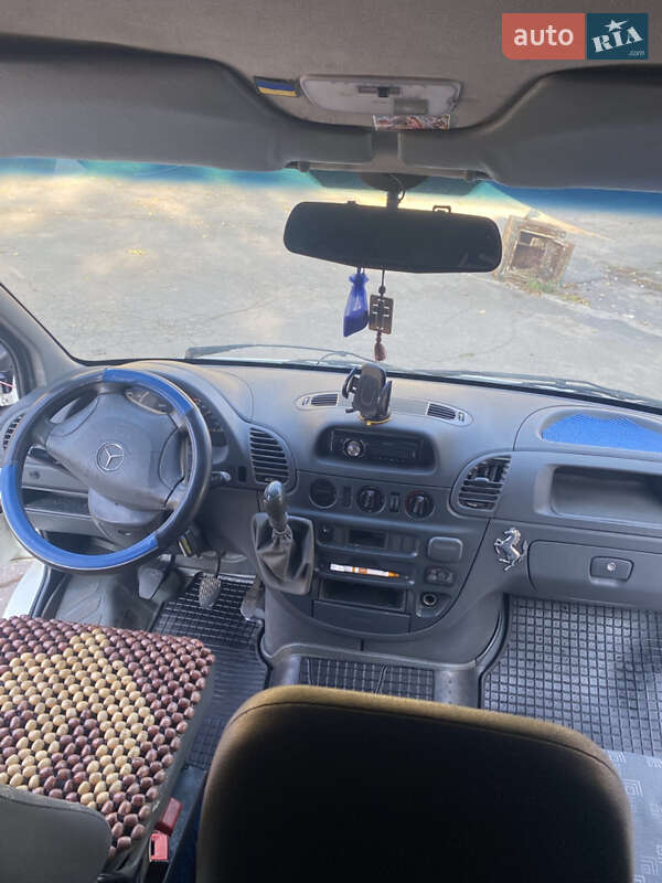 Вантажний фургон Mercedes-Benz Sprinter 2003 в Вінниці