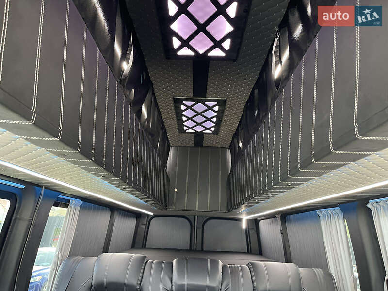 Мікроавтобус Mercedes-Benz Sprinter 2021 в Чернівцях
