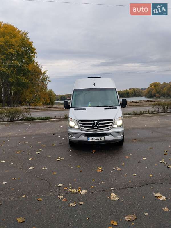 Универсал Mercedes-Benz Sprinter 2012 в Умани фото 6 Универсал Mercedes-Benz Sprinter 2012 в Умани