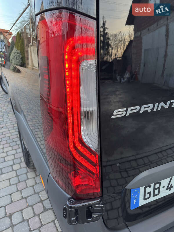 Вантажний фургон Mercedes-Benz Sprinter 2021 в Дубні