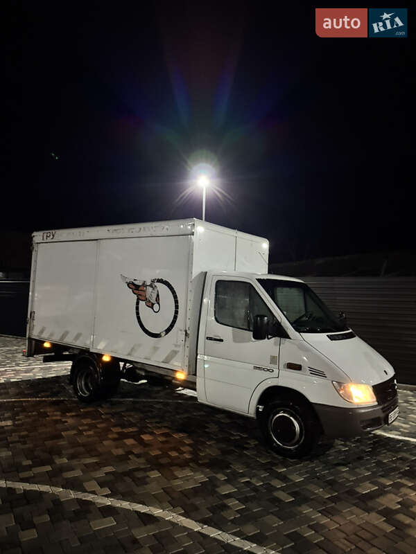 Грузовой фургон Mercedes-Benz Sprinter 2006 в Николаеве