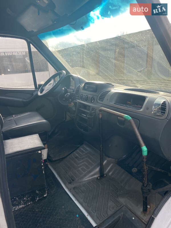 Микроавтобус Mercedes-Benz Sprinter 2002 в Чернигове