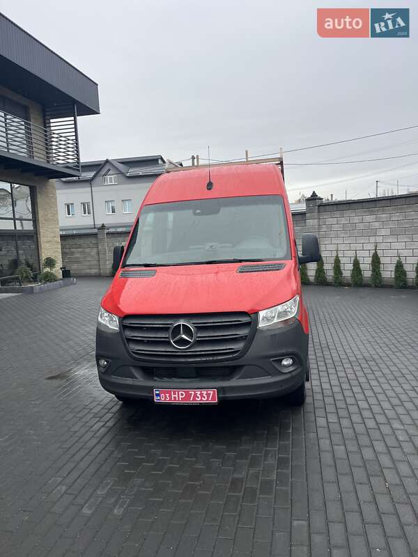 Вантажний фургон Mercedes-Benz Sprinter 2020 в Рівному