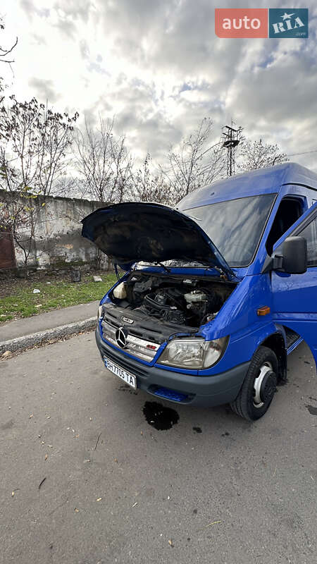 Вантажний фургон Mercedes-Benz Sprinter 2005 в Одесі
