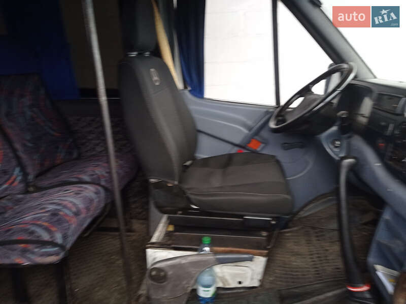Мікроавтобус Mercedes-Benz Sprinter 1996 в Петровому