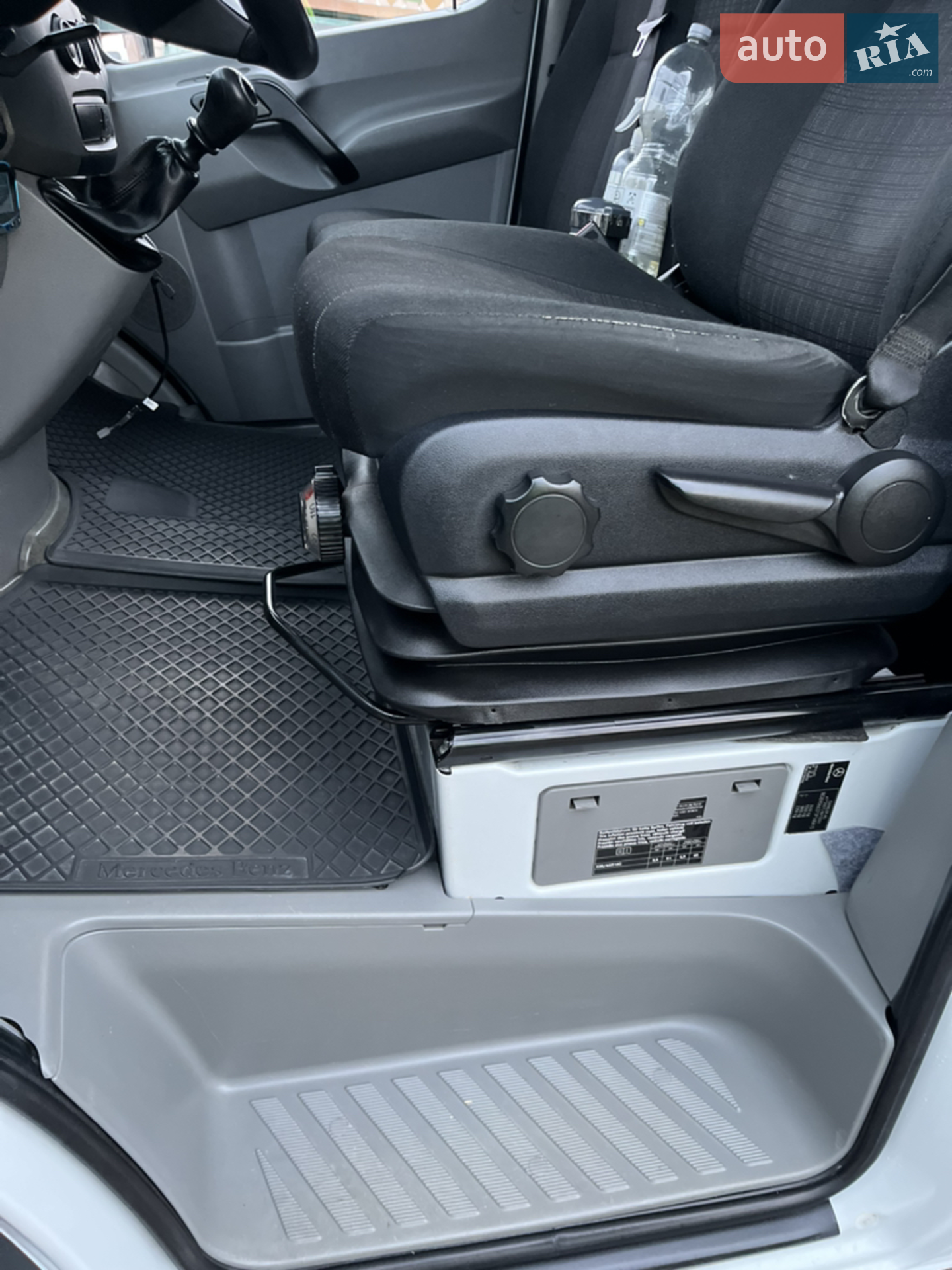 2015 Mercedes-Benz Sprinter - мініатюра 11