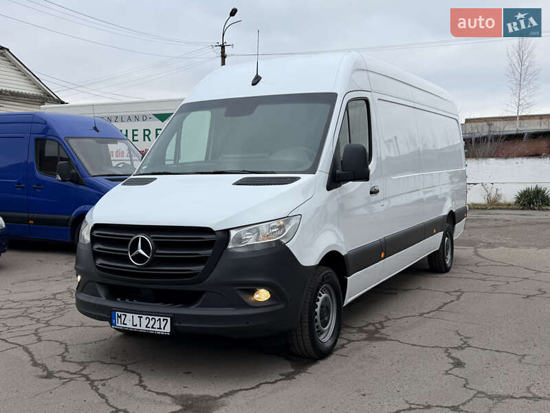 Вантажний фургон Mercedes-Benz Sprinter 2020 в Рівному
