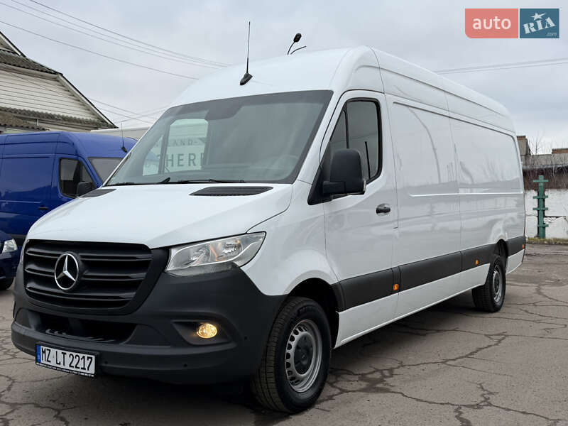 Вантажний фургон Mercedes-Benz Sprinter 2020 в Рівному