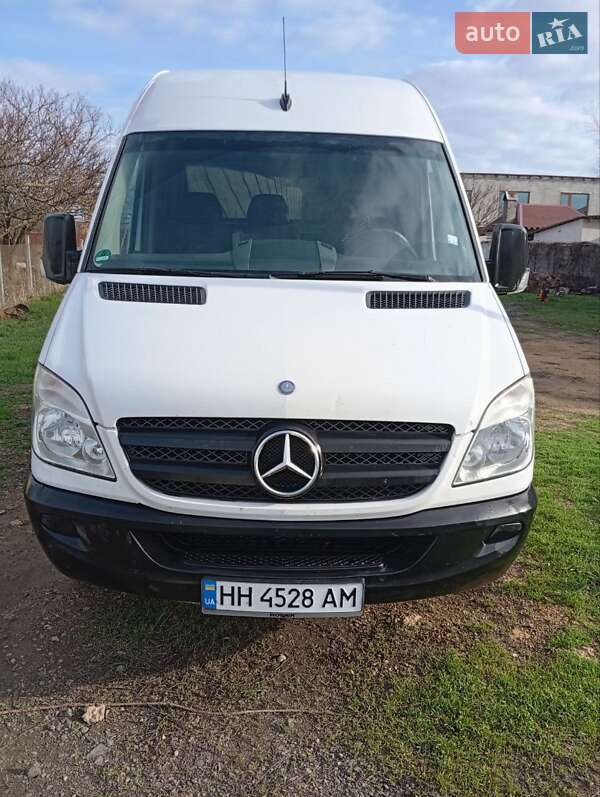 Вантажний фургон Mercedes-Benz Sprinter 2010 в Одесі
