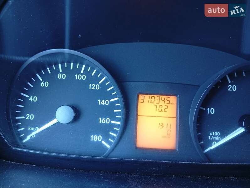 Вантажний фургон Mercedes-Benz Sprinter 2010 в Одесі