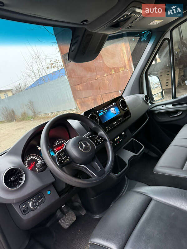 Вантажний фургон Mercedes-Benz Sprinter 2019 в Тернополі