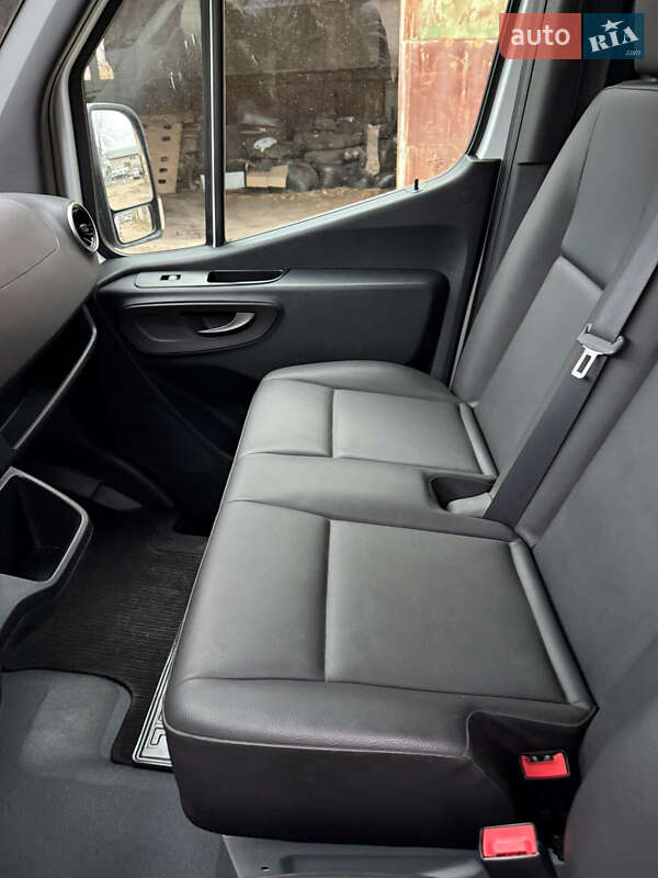 Вантажний фургон Mercedes-Benz Sprinter 2019 в Тернополі