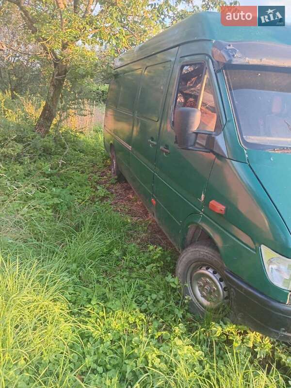 Микроавтобус грузовой (до 3,5т) Mercedes-Benz Sprinter 1995 в Самборе