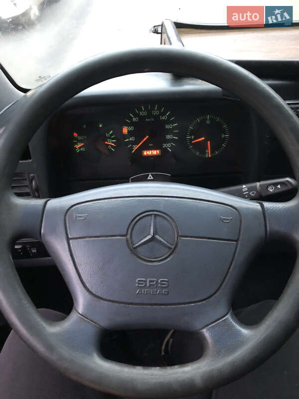 Грузовой фургон Mercedes-Benz Sprinter 1999 в Львове фото 9 Грузовой фургон Mercedes-Benz Sprinter 1999 в Львове