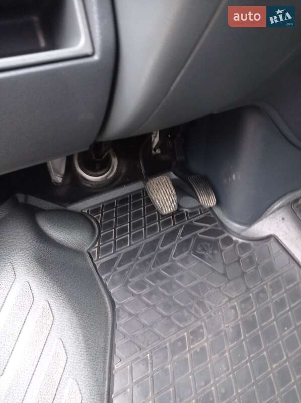 Вантажний фургон Mercedes-Benz Sprinter 2006 в Долинській