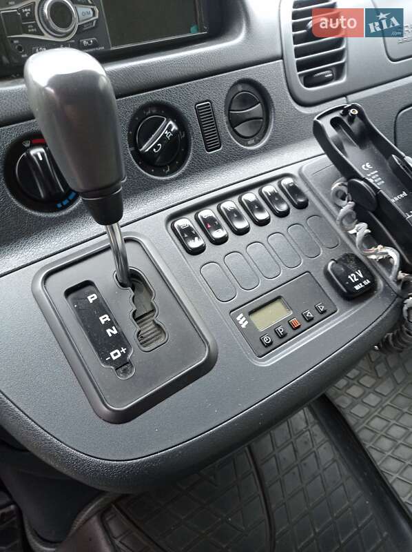 Вантажний фургон Mercedes-Benz Sprinter 2006 в Долинській