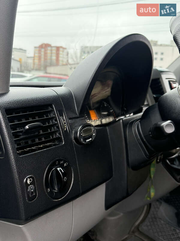 Грузовой фургон Mercedes-Benz Sprinter 2007 в Хмельницком фото 11 Грузовой фургон Mercedes-Benz Sprinter 2007 в Хмельницком